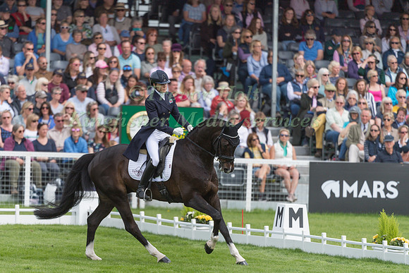 Mollie Summerland (GBR) and Charly Van Ter Heiden