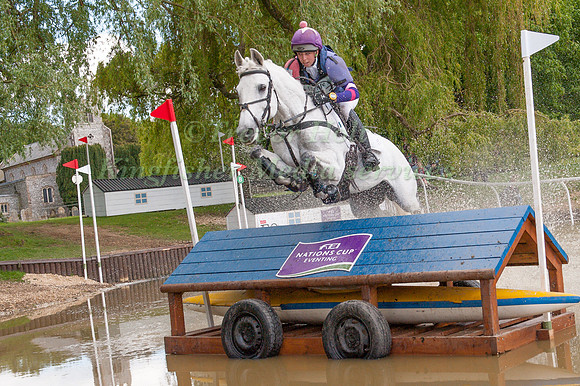 Ginny  Howe (GBR)  riding Imperato