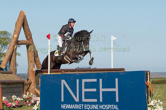 OLIVER TOWNEND RIDING MHS KING JOULES