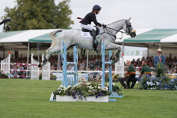 Rosalind Canter (GBR) and Pencos Crown Jewel