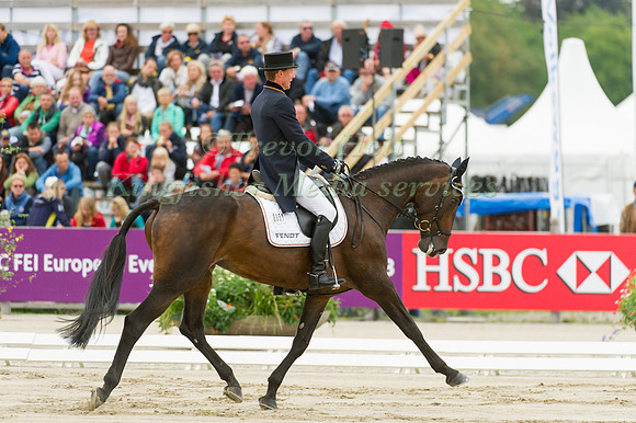 Peter Thomsen and Horseware's Cayenne
