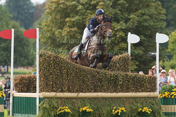 Arthur Duffort (FRA) and Toronto D' Aurois