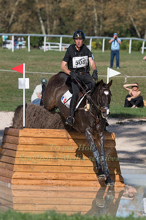 ARNAUD BOITEAU (FRA) AND QUORIANO 'ENE HN'