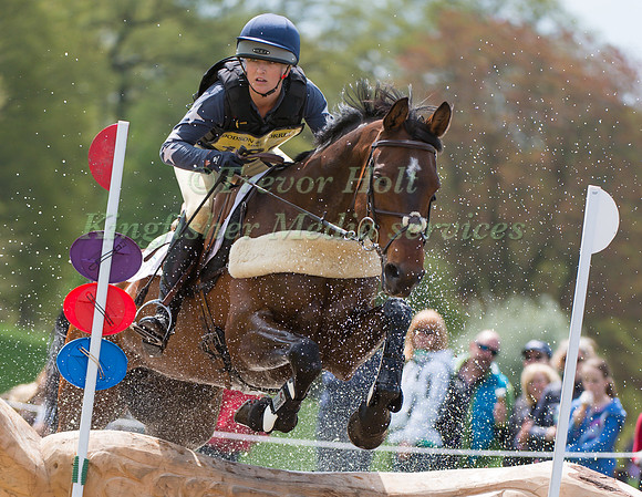 Lissa Green (GBR) riding Hollyfield II