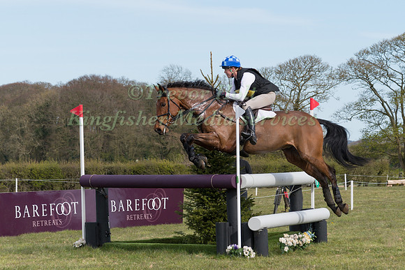 SOPHIE LANE RIDING KILMASTULLA NEWMARKET