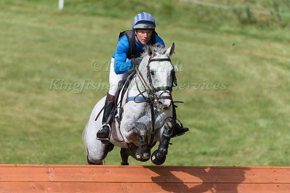 MICHAEL JACKSON (GBR) RIDING PSH PROMISE ME