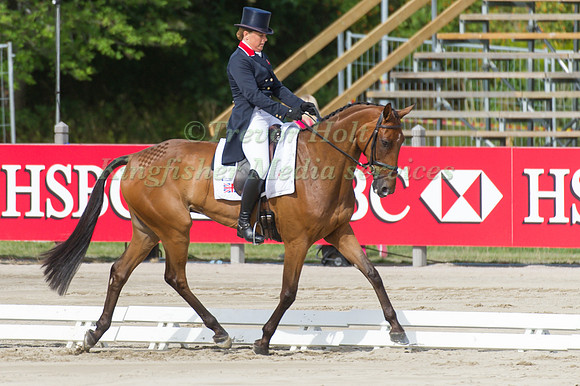 Pippa Funnelll and Mirage D'Elle