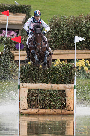 R GIS PRUD'HON (FRA) RIDING VANDA DU PLESSIS