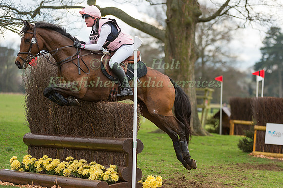 CHLOE MARIANI (FRA) RIDING  DUMBLETON