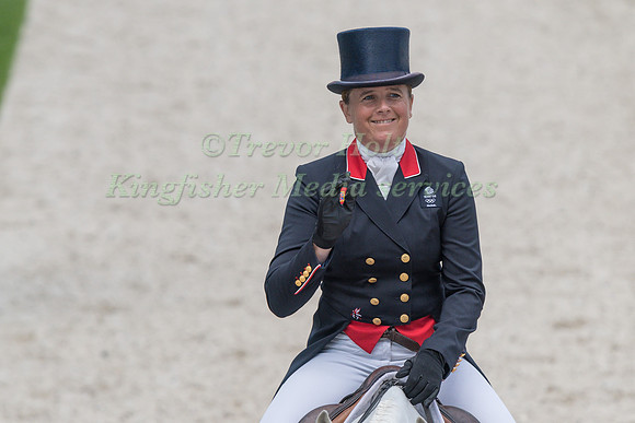 PIPPA FUNNELL (GBR) AND BILLY THE BIZ
