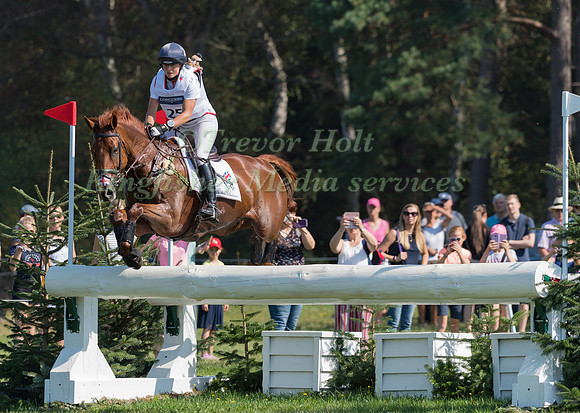 Piggy French (GBR) and Quarrycrest Echo
