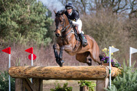 Dee Hankey riding Chequers Playboy