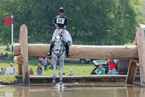 WARREN LAMPERD (AUS) RIDING  SILVIA