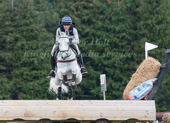 LOGAN DUFFORT AND VOLTAGE DE LA NOUEE