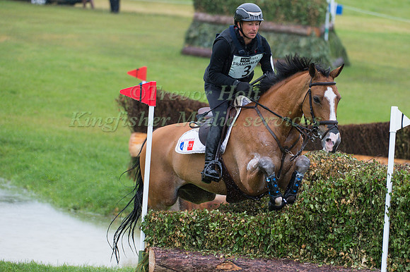 03Thibaut Vallette (FRA) riding Qing Du Briot Ene Hn