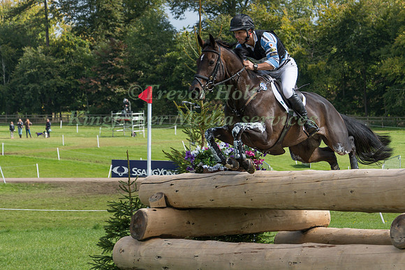 SHANE ROSE (AUS) RIDING PAULANK KINGS RIVER