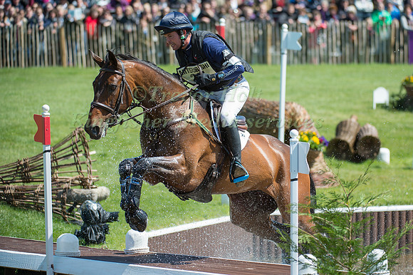 Laurence Hunt (GBR) riding Wie Donna’s Neiiuewmoed