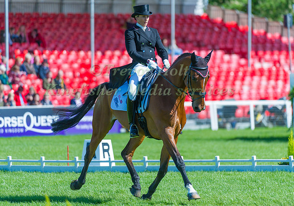 Sarah Bullimore and Valentino V