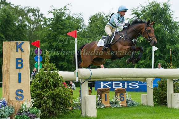 Izzy Taylor (GBR) riding Call Me Maggie May