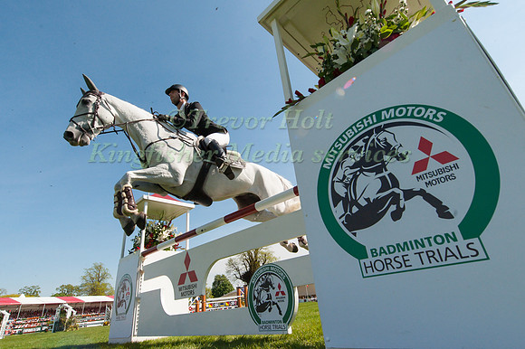 Clarke Johnstone of New Zealand riding Balmoral Sensation