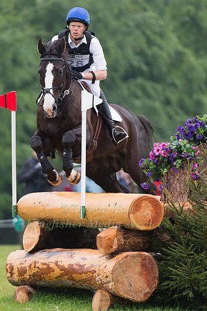 Stuart Fitzgerald (GBR) riding Fernhill Xquisite