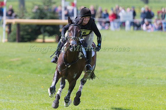 Hazel Towers (GBR) and  Simply Clover