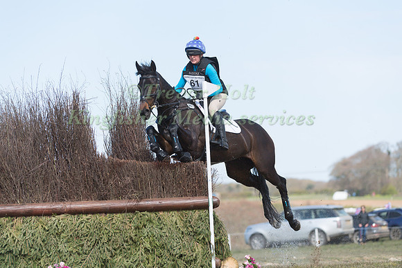JESS FALLE RIDING ABC ARCTIC DAME
