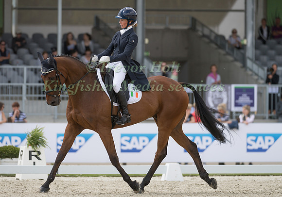 SARAH ENNIS (IRL) AND HORSEWARE STELLOR REBOUND