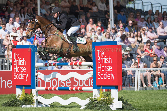 JAMES SOMMERVILLE (GBR) RIDING  TALENT