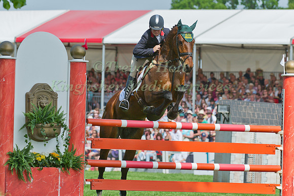 Piggy French & Jakata