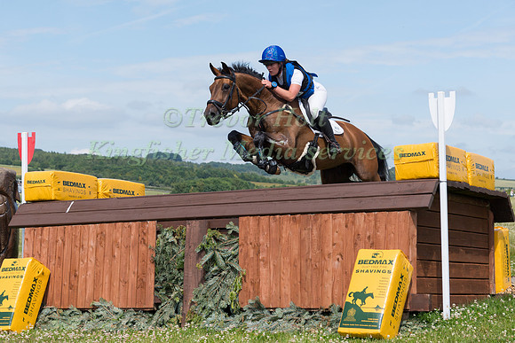 CHELSEA ROUND (GBR) AND FLEETWOOD MAC V