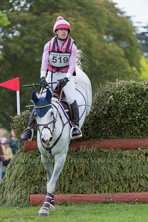 SAMANTHA JIMMISON RIDING  EXPERT