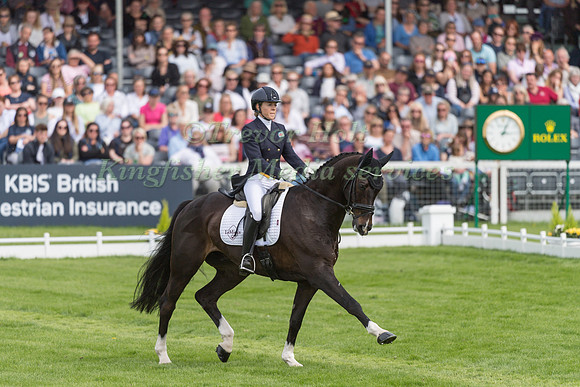 Mollie Summerland (GBR) and Charly Van Ter Heiden