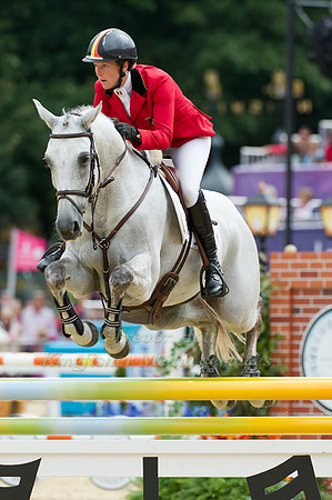 Virginie  Caulier and Nepal Du Sudre