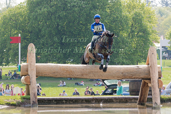 EMILIE CHANDLER (GBR) RIDING  COOPERS LAW