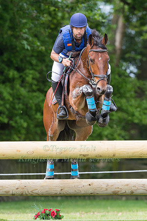 IVAN BUEZO BARBAZA (ESP) AND NEXT TO GO