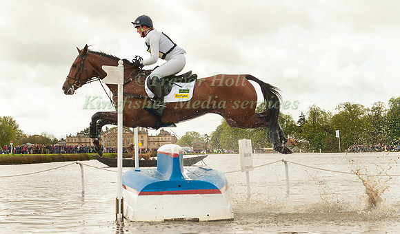 Nicola Wilson (GBR) riding One Two Many