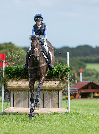 ROSALIND CANTER RIDING  ALLSTAR B