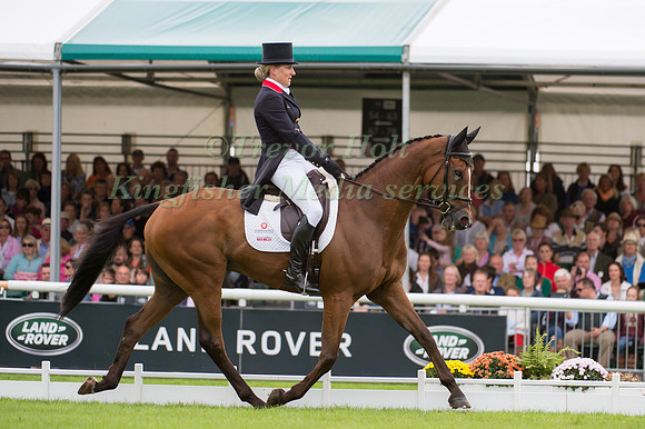 KRISTINA COOK (GBR) RIDING STAR WITNESS