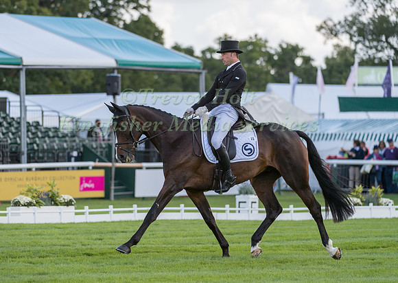 Tim  Price (NZL) and Xavier Faer
