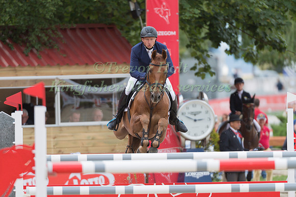 HANS BAUER (NOR) AND PRAESTEGAARDENS LEOPOLD