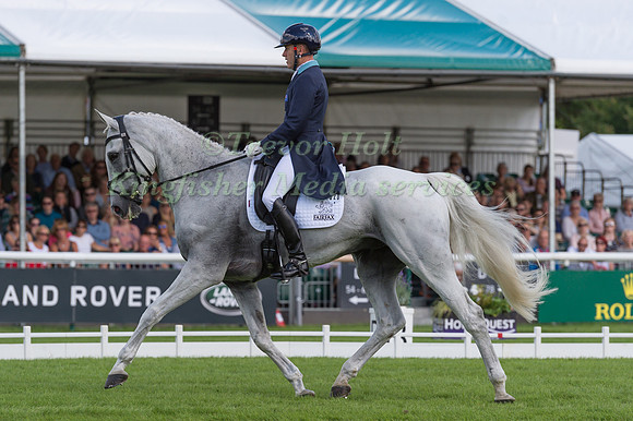Andrew  Hoy (AUS) and The Blue Frontier
