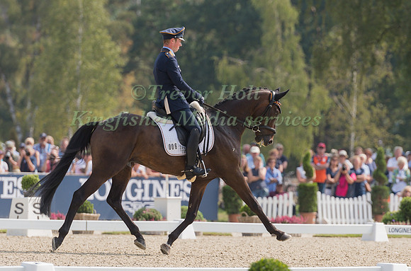 Felix Etzel (GER) and Bandit