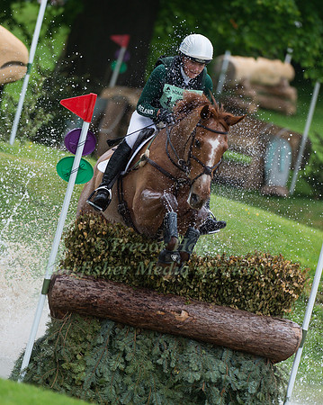 Aoife Clark (IRL) riding Pink Gin