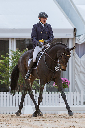 ELMAR LESCH (GER) AND ROUGH DIAMOND