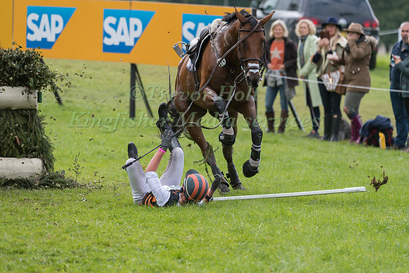 LAUREN KIEFFER (USA) RIDING D A DURAS