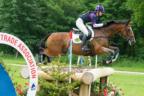 Jodie Stokes (GBR) riding Mister Maccondy
