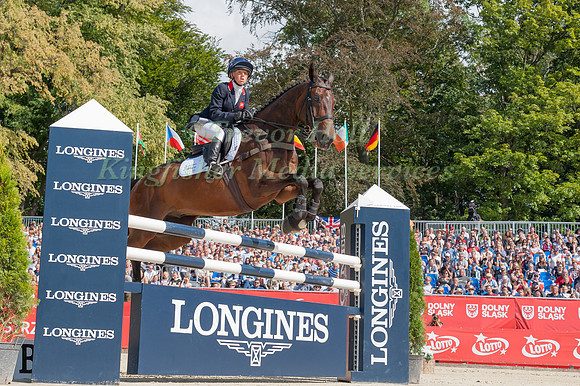 ROSALIND CANTER (GBR) AND ALLSTAR B