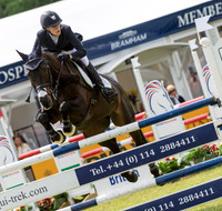 BELLA INNES KER  (GBR) AND CARTOWN WALLABE