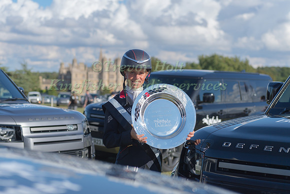 Ros Canter in front of Burghley House with the Landrover Burghle